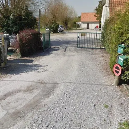 Chez Eric, Air De Camping-car Ardres